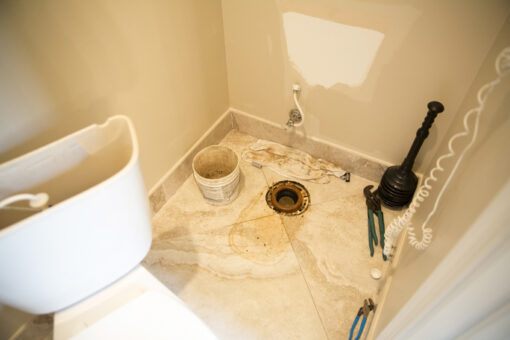 Time to Replace or Repair? Learn When to Have Your Toilet Repaired and When to Call it Quits 