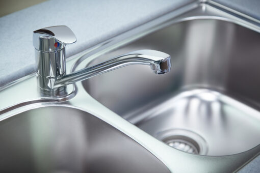A Guide to Kitchen Sinks: Learn About the Options You Can Choose From